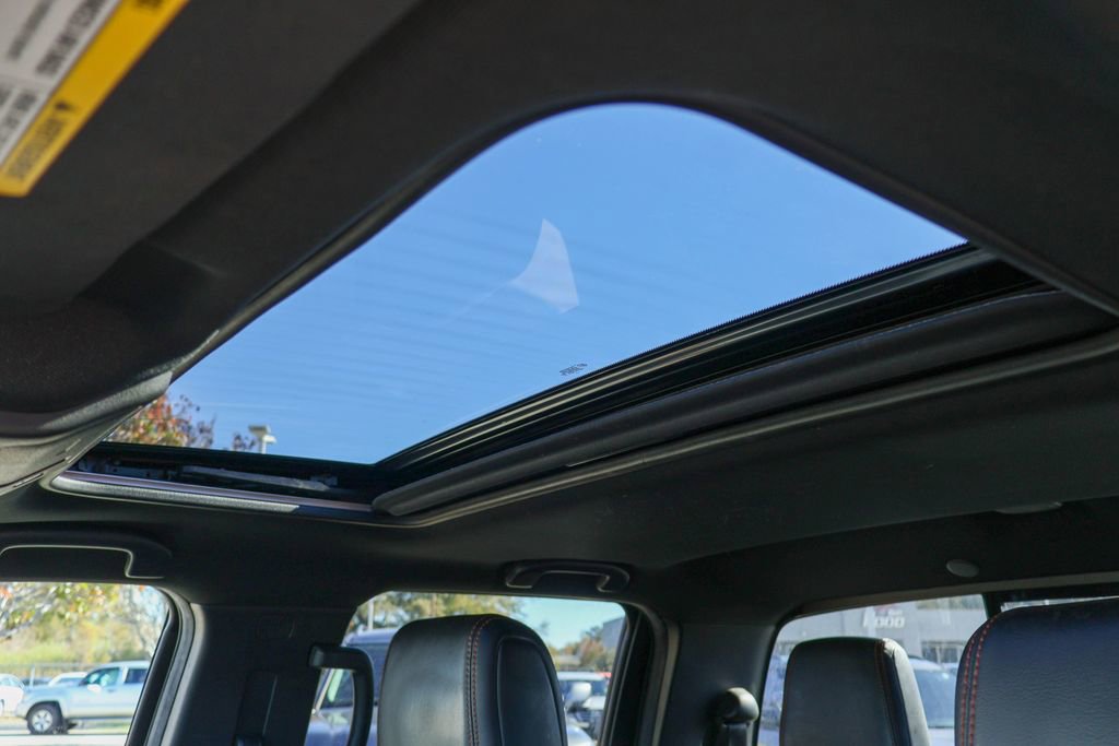 Used 2023 Nissan Frontier Pro-X w/ Pro-X Premium Package image 11