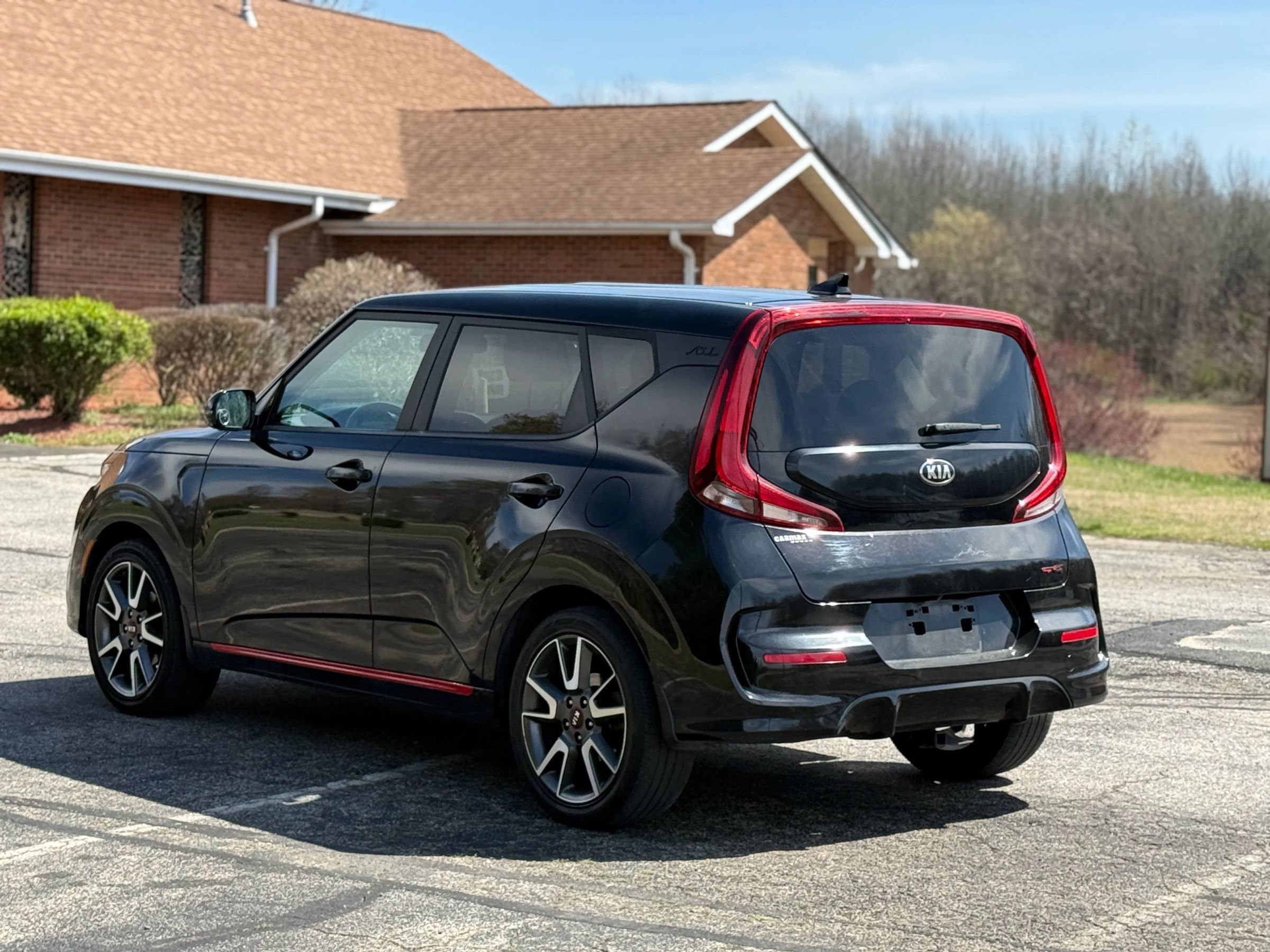 Used 2021 Kia Soul GT-Line FWD image 5