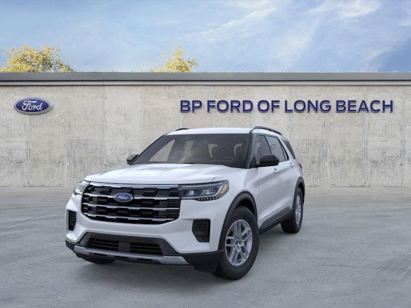 New 2026 Ford Explorer Active image 2