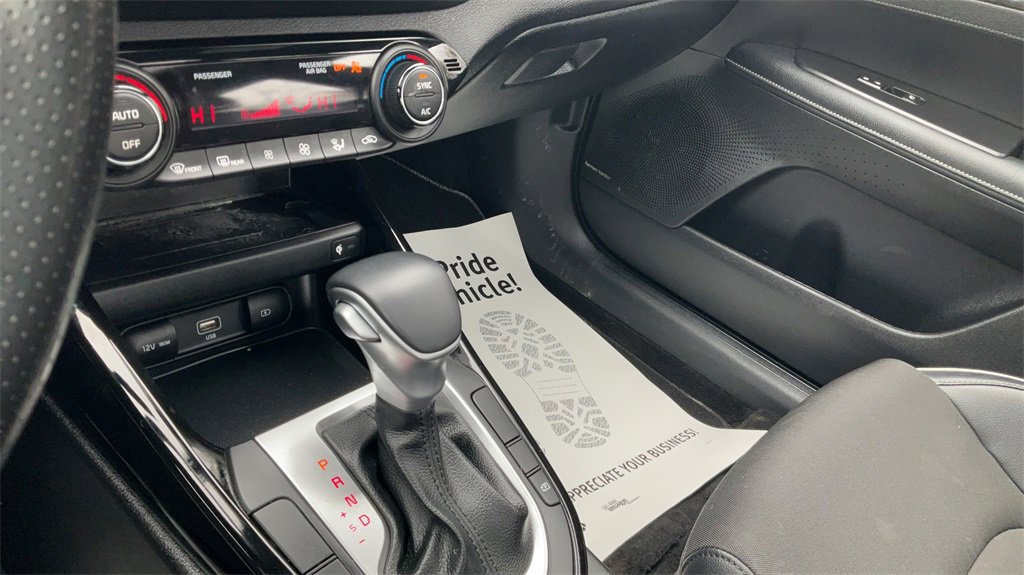 Used 2024 Kia Forte GT-Line w/ GT-Line Premium Package image 23