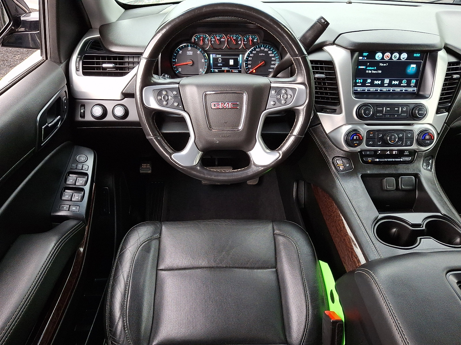 Used 2019 GMC Yukon XL SLT AWD/4WD image 13