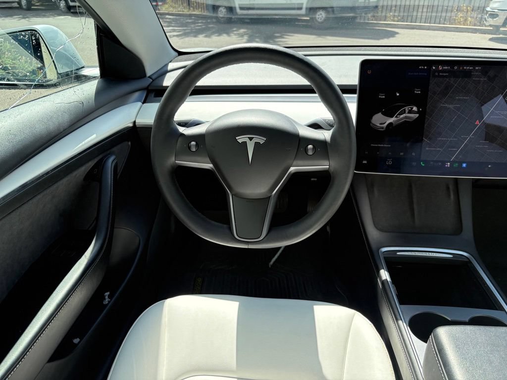 Used 2021 Tesla Model 3 Standard Range Plus RWD image 6
