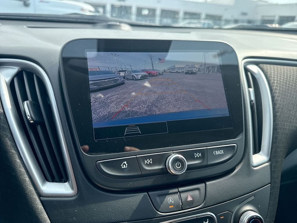 Used 2025 Chevrolet Malibu LT FWD image 54