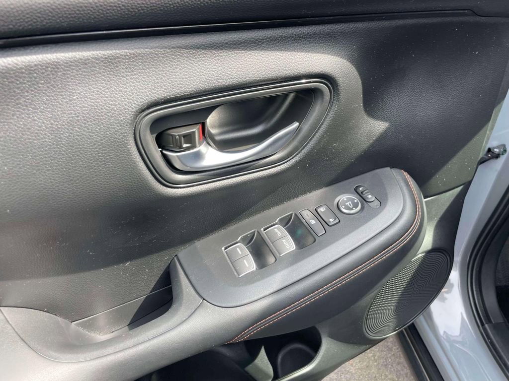Certified 2026 Honda HR-V Sport image 18