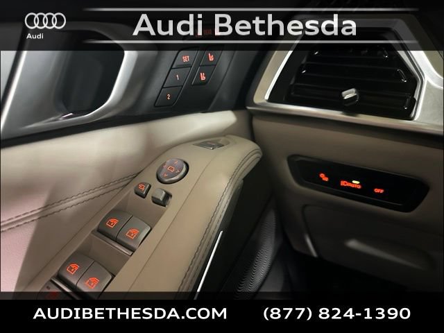 Used 2024 BMW X7 xDrive40i w/ Executive Package AWD/4WD image 15