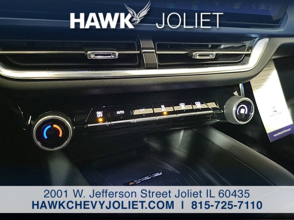 Used 2026 Chevrolet Equinox EV LT image 18