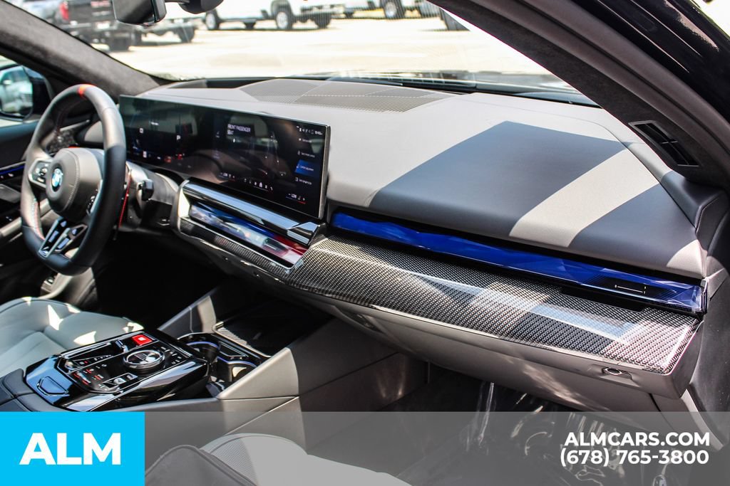 Used 2026 BMW M5 Touring AWD/4WD image 24
