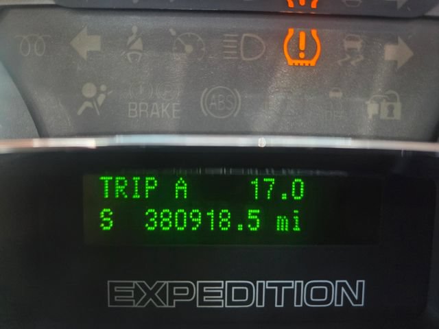 Used 2012 Ford Expedition EL Limited AWD/4WD image 25