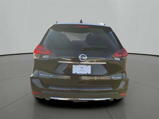 Used 2020 Nissan Rogue SV w/ Sun & Sound Touring Package image 4