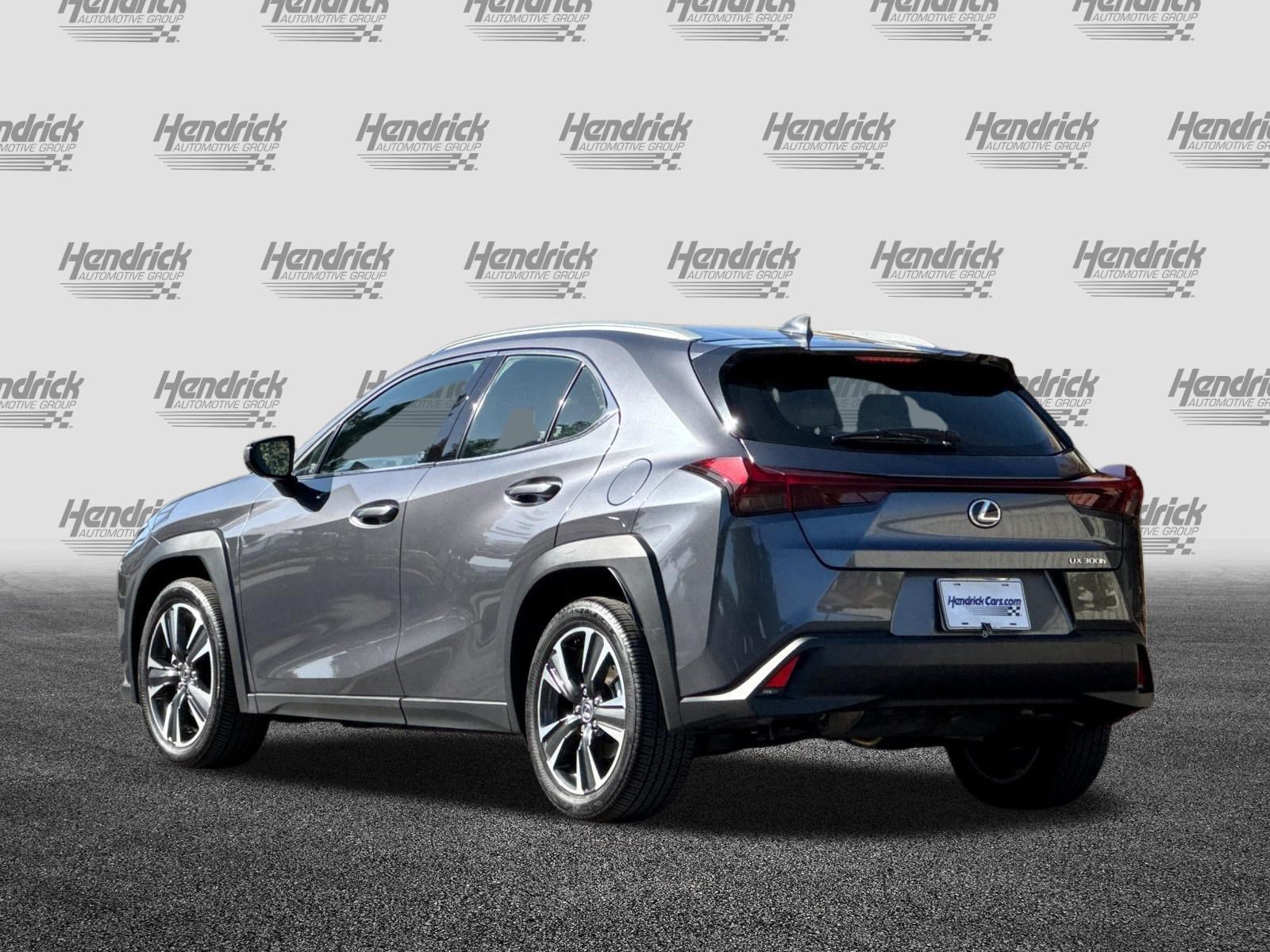 Certified 2026 Lexus UX 300h FWD w/ Accessory Package (Z1) image 7