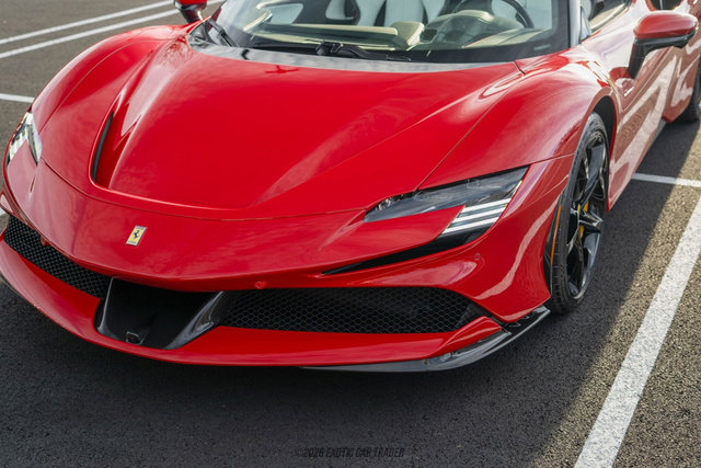 Used 2025 Ferrari SF90 Spider image 89