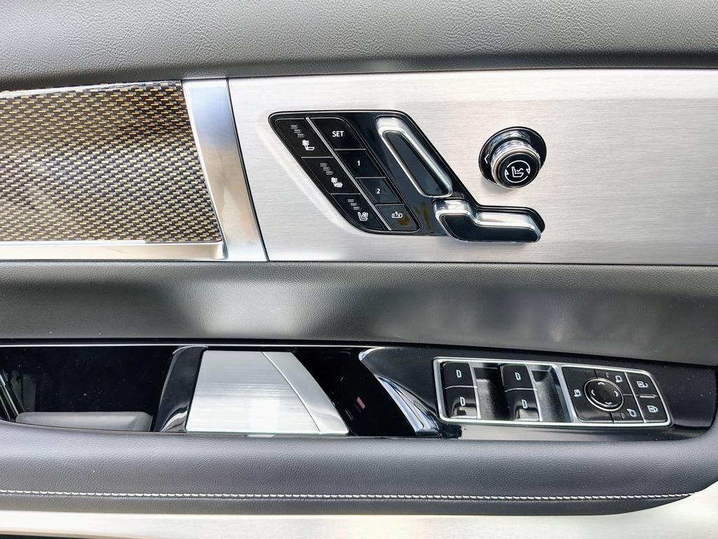 New 2027 Cadillac Vistiq Premium Luxury AWD/4WD image 24
