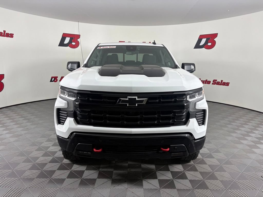 Used 2024 Chevrolet Silverado 1500 LT Trail Boss w/ Convenience Package II AWD/4WD image 9