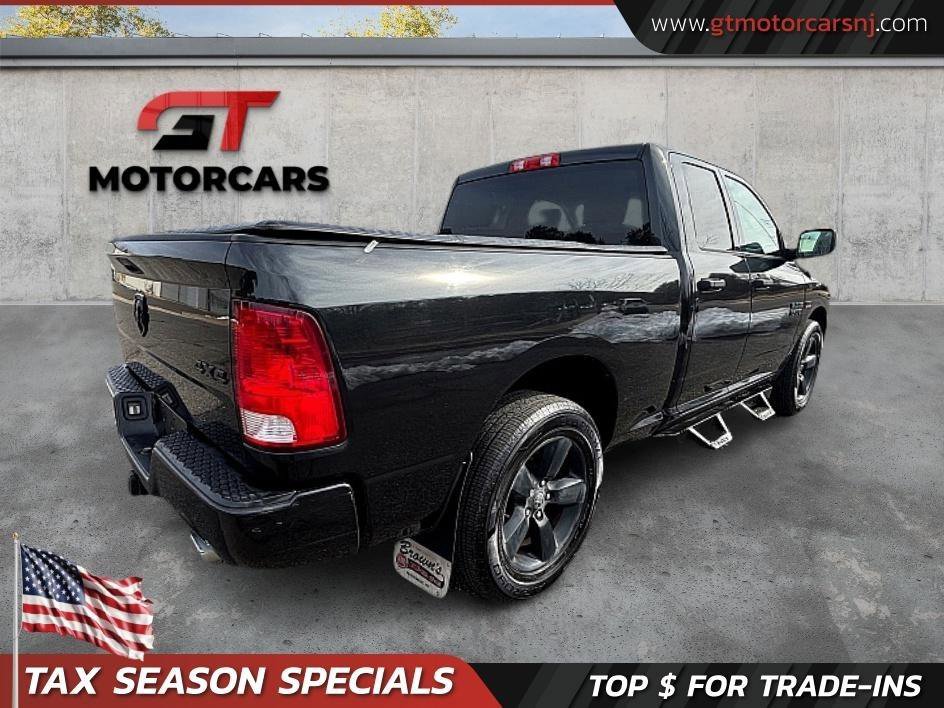 Used 2017 RAM 1500 Express w/ Black Ram 1500 Express Group AWD/4WD image 5
