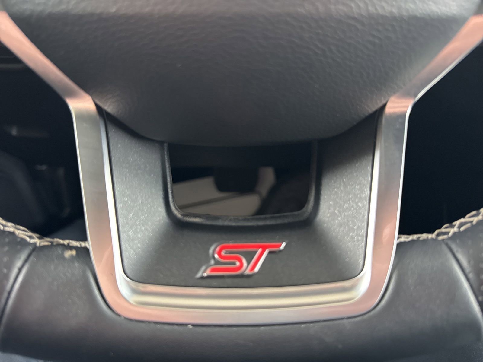 Certified 2022 Ford Explorer ST w/ Equipment Group 401A image 29