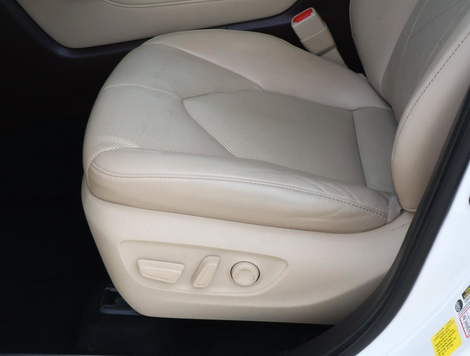 Used 2021 Toyota Highlander Platinum image 17