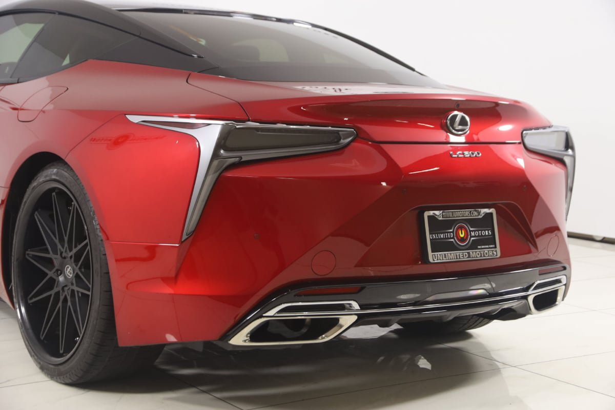 Used 2018 Lexus LC 500 Coupe w/ Touring Package RWD image 26