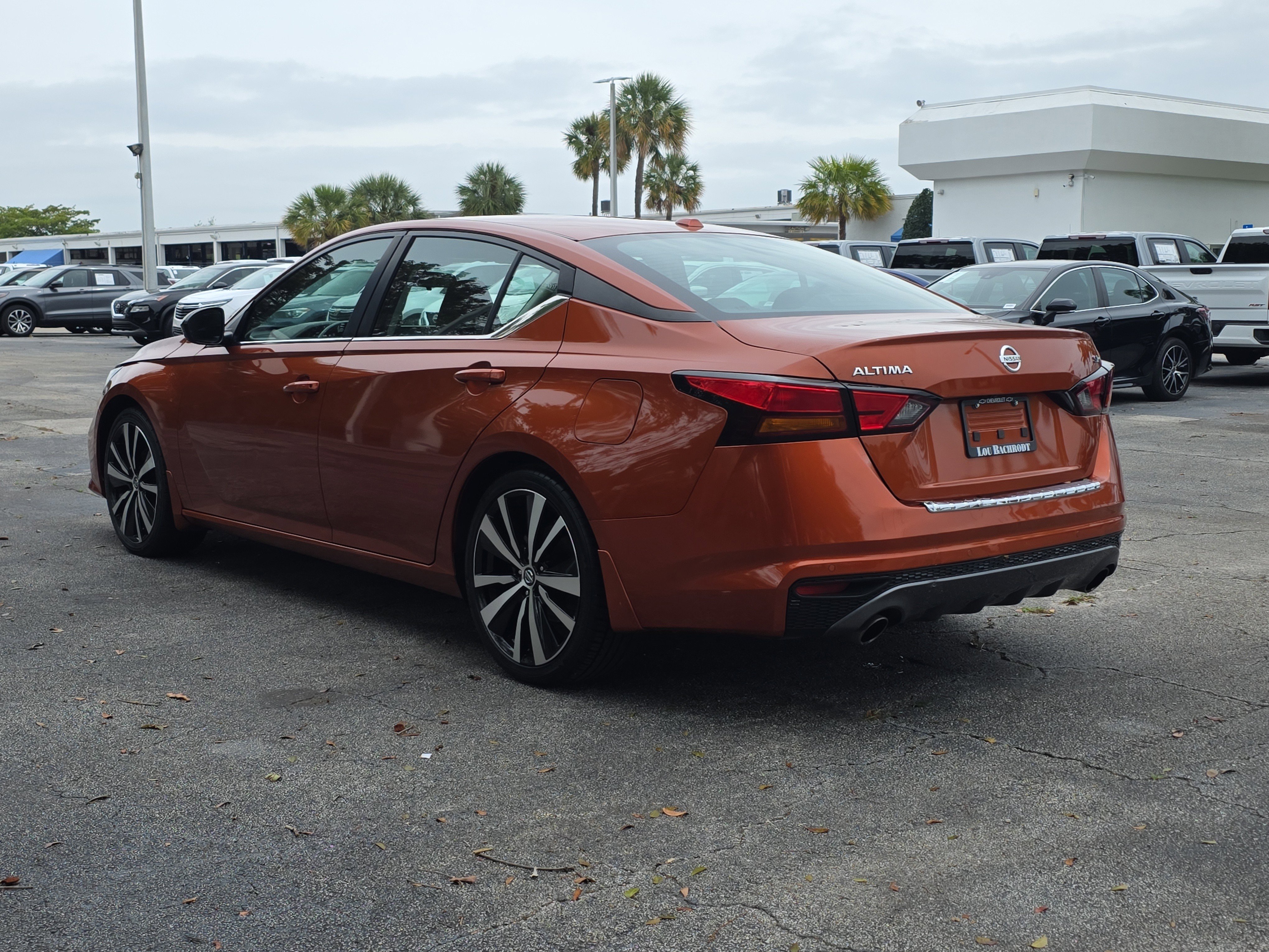 Used 2022 Nissan Altima 2.5 SR image 5