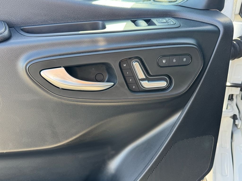Used 2023 Mercedes-Benz Sprinter 2500 image 36
