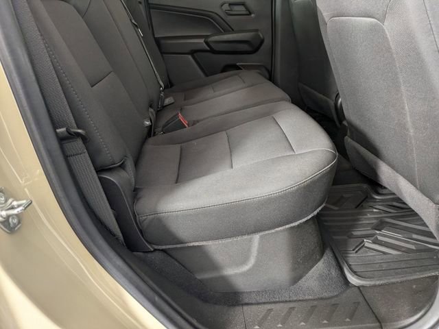Certified 2024 Chevrolet Colorado W/T image 31