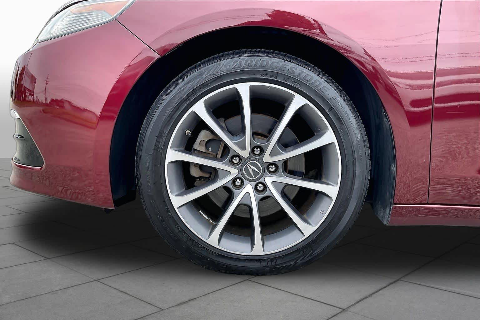 Used 2015 Acura TLX w/ Technology Package AWD/4WD image 11