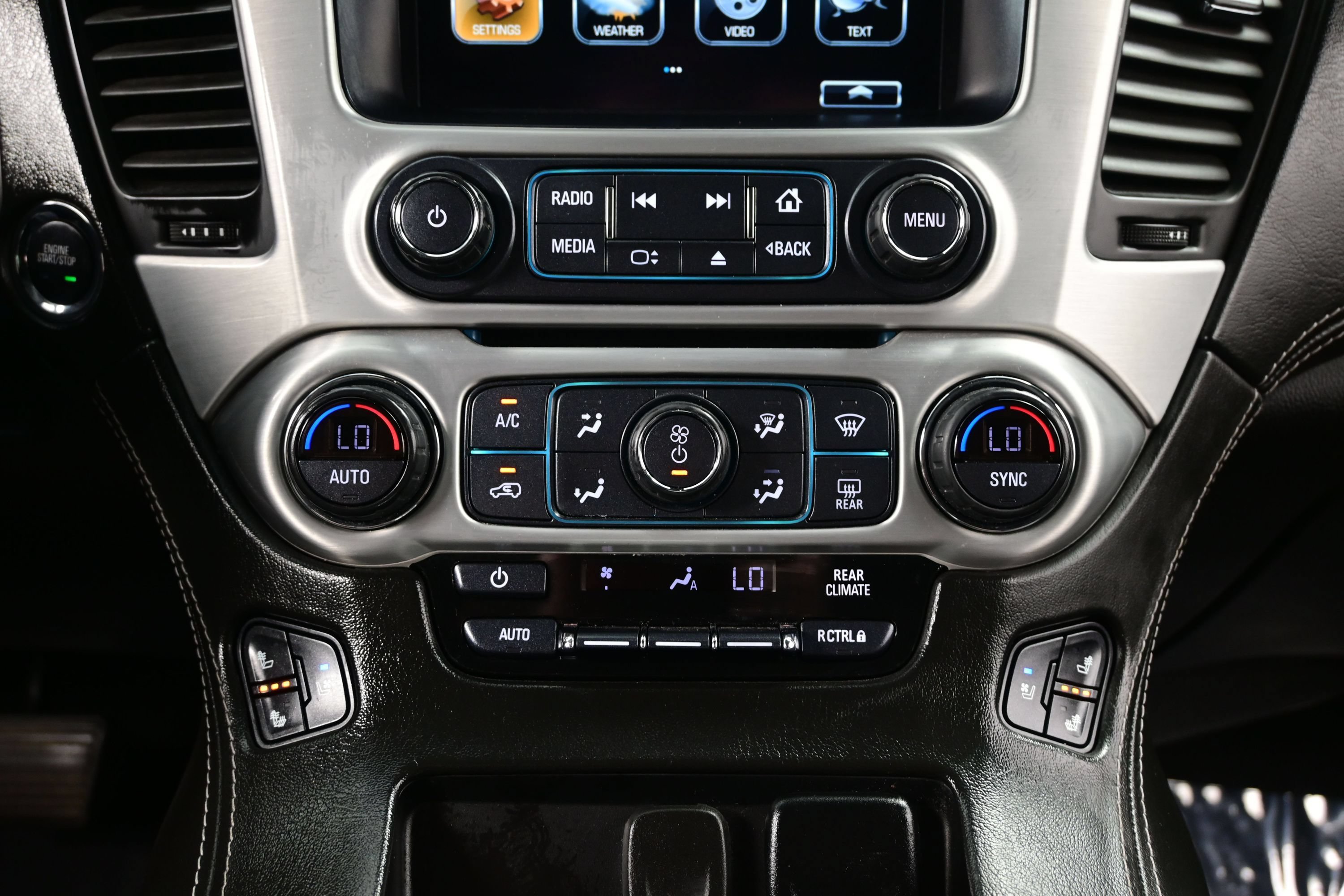 Used 2019 GMC Yukon SLT w/ Premium Edition AWD/4WD image 22