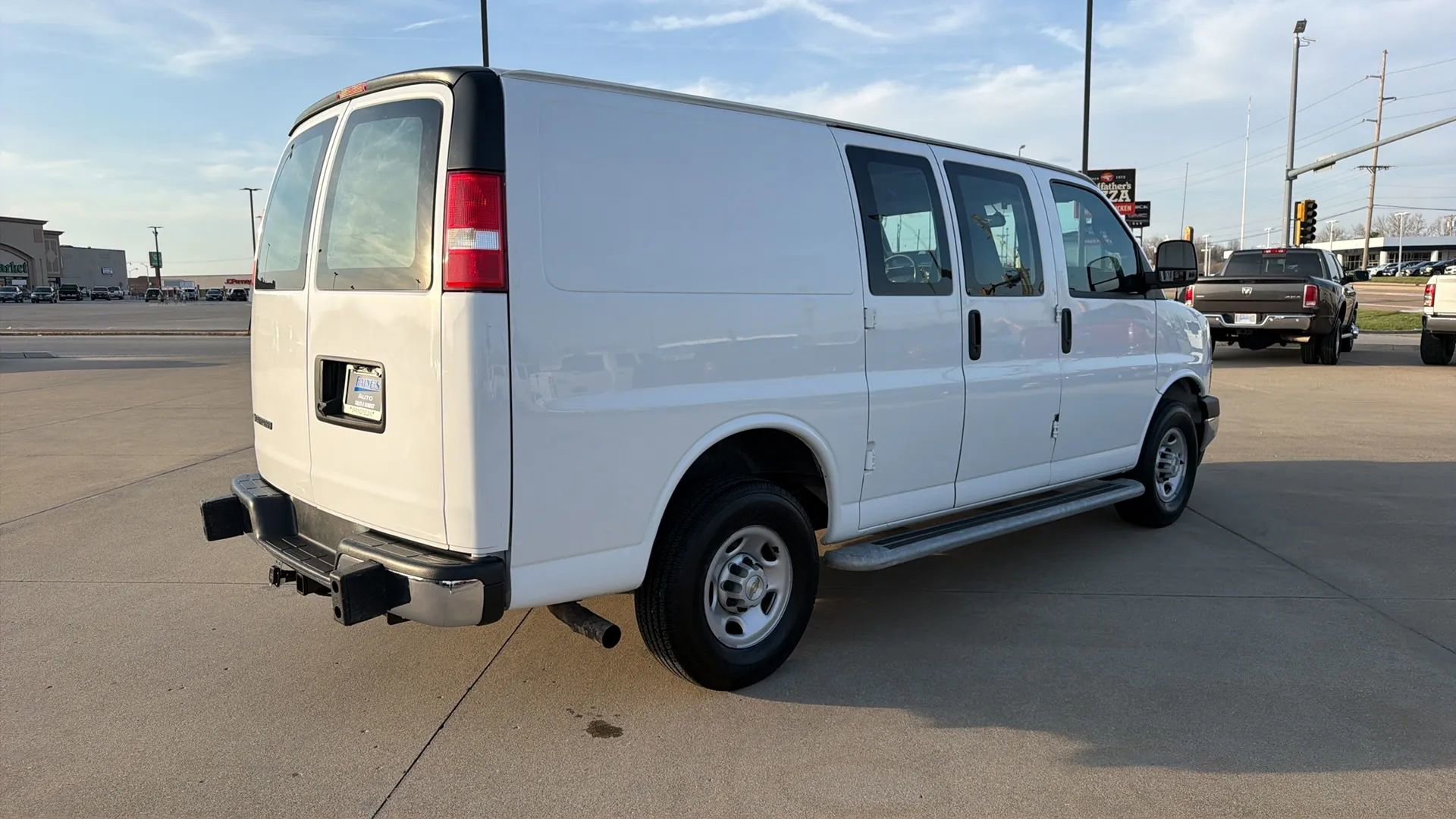 Used 2023 Chevrolet Express 2500 w/ Driver Convenience Package RWD image 22