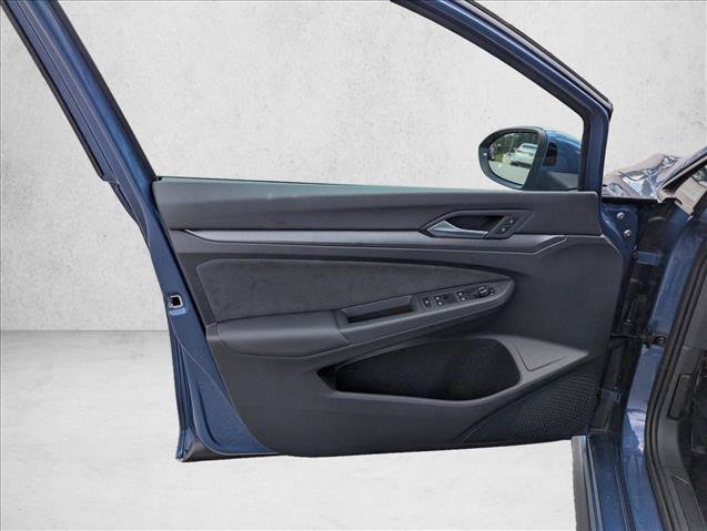 New 2026 Volkswagen Golf SE FWD image 22