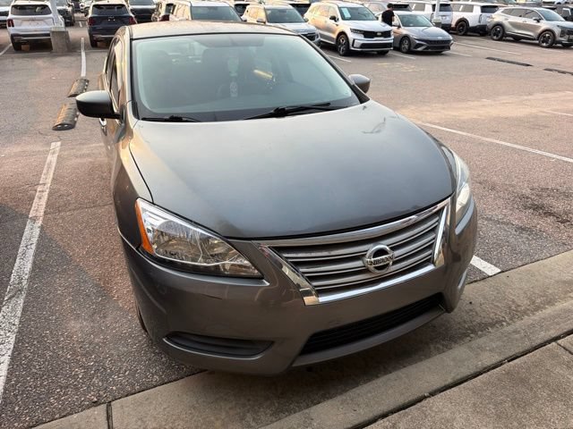 Used 2015 Nissan Sentra SV FWD image 2