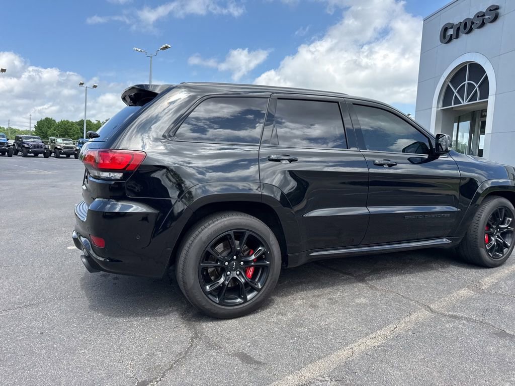 Used 2021 Jeep Grand Cherokee SRT w/ Trailer Tow Group IV AWD/4WD image 21
