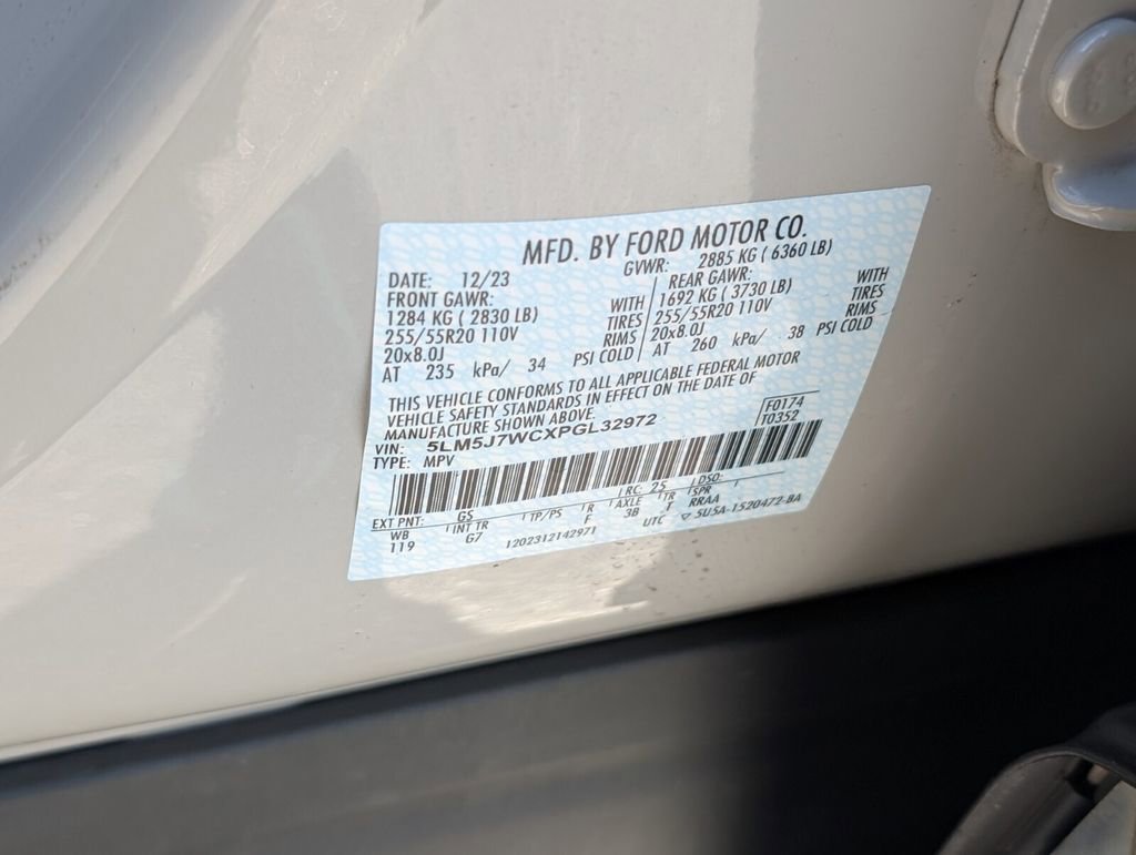 Certified 2023 Lincoln Aviator Reserve RWD image 20