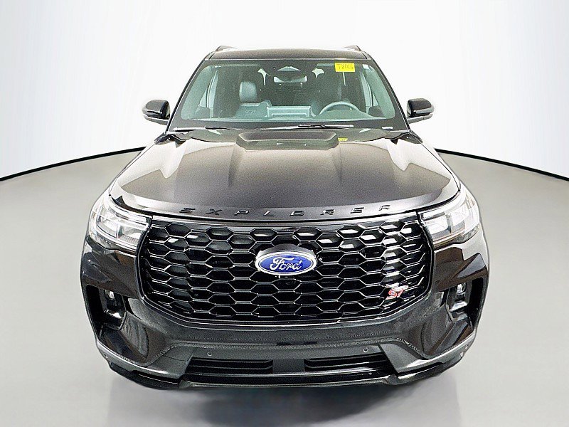 Used 2026 Ford Explorer ST w/ Sun And Sound Package AWD/4WD video 2