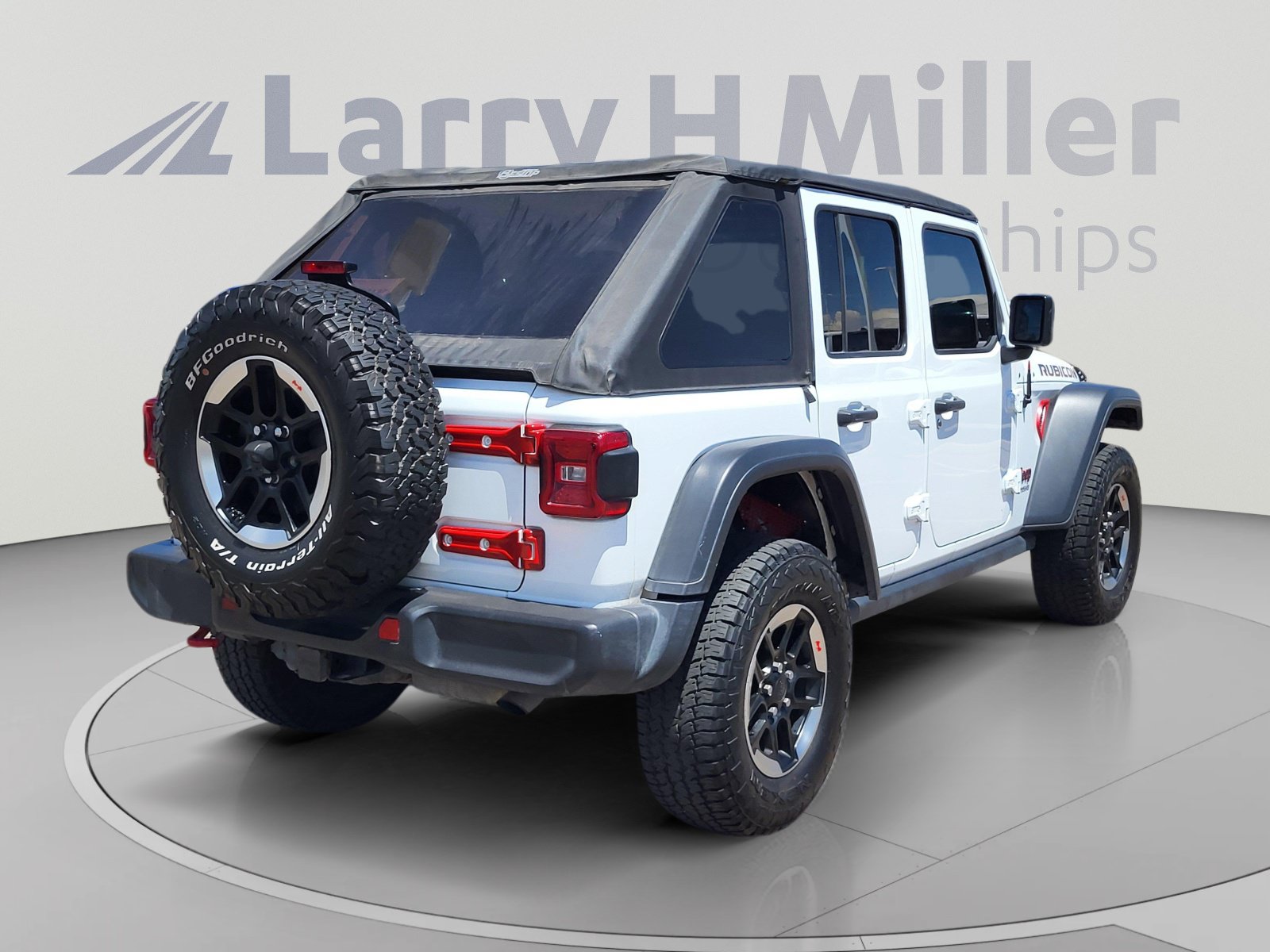 Used 2021 Jeep Wrangler Unlimited Rubicon AWD/4WD image 9