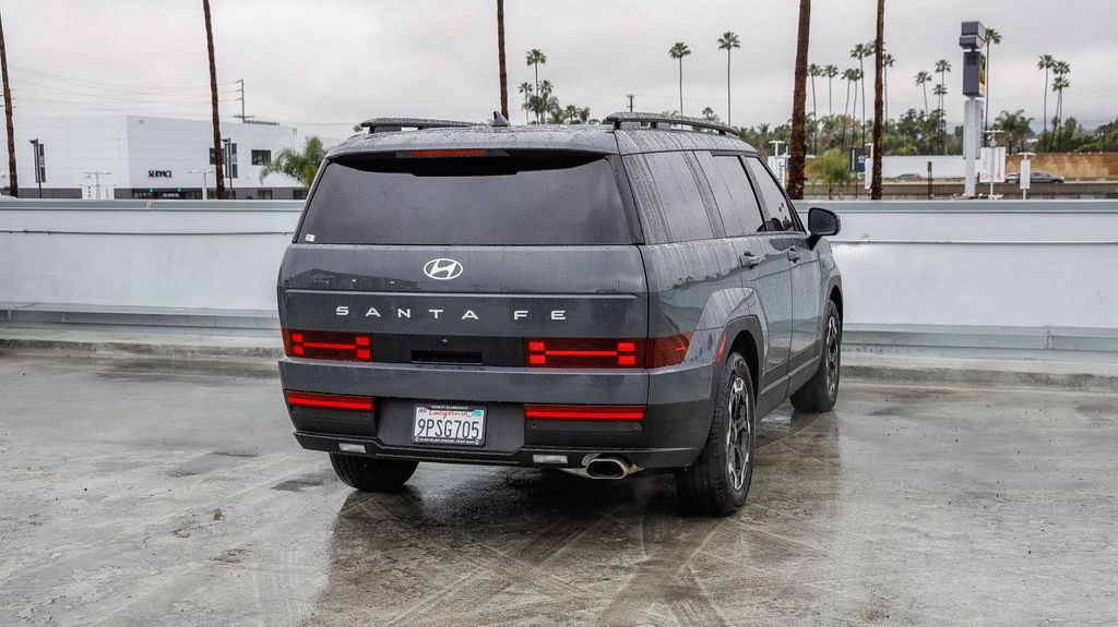 Used 2026 Hyundai Santa Fe SEL image 9