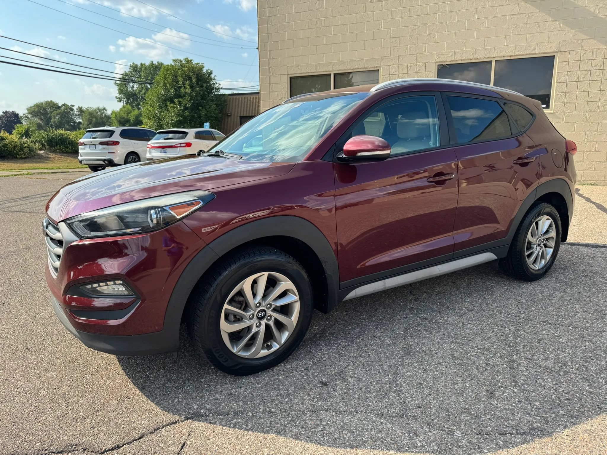Used 2017 Hyundai Tucson SE Plus AWD/4WD image 4