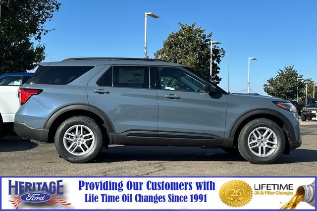 New 2026 Ford Explorer Active image 3