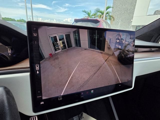 Used 2022 Tesla Model X AWD/4WD image 5