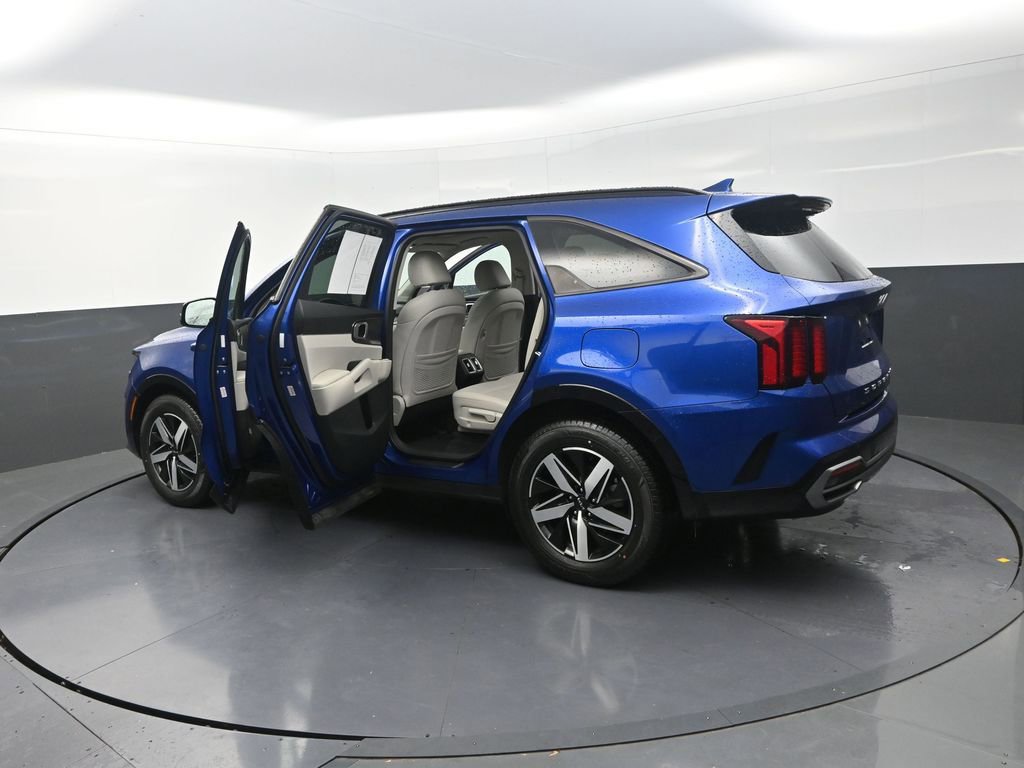 Used 2022 Kia Sorento S w/ Panoramic Sunroof Package image 34