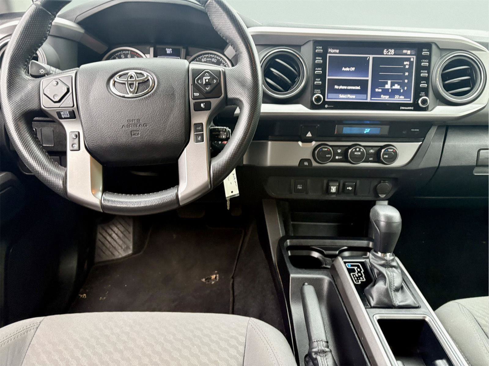 Used 2022 Toyota Tacoma SR5 RWD image 10