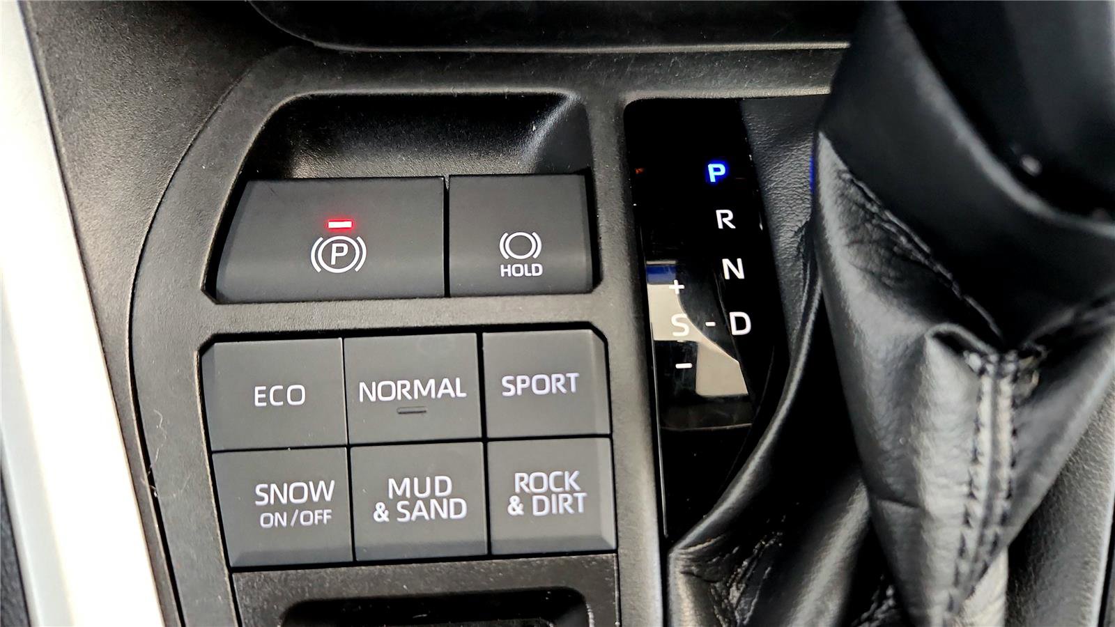 Certified 2023 Toyota RAV4 XLE image 46