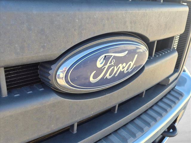 Used 2015 Ford F250 XL w/ Power Equipment Group AWD/4WD image 8