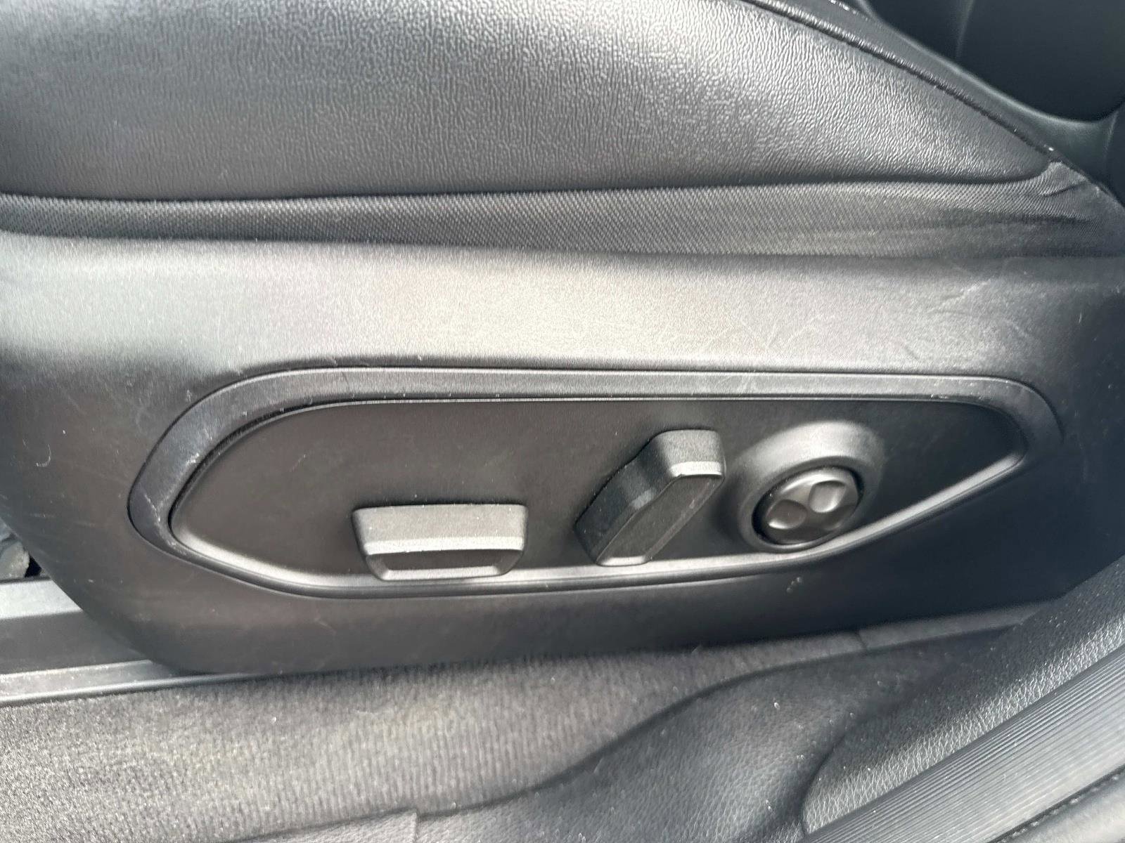 Used 2023 Jeep Grand Cherokee 4WD 4xe image 22