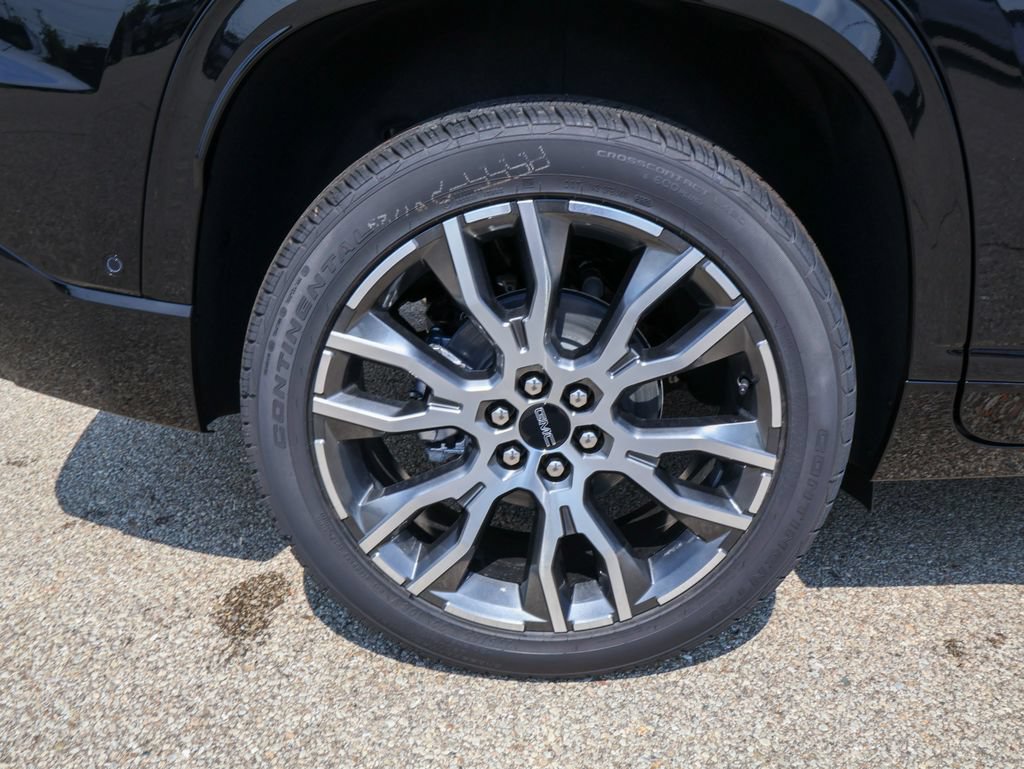 New 2027 GMC Acadia Denali Ultimate w/ LPO, Floor Liner Package AWD/4WD image 39