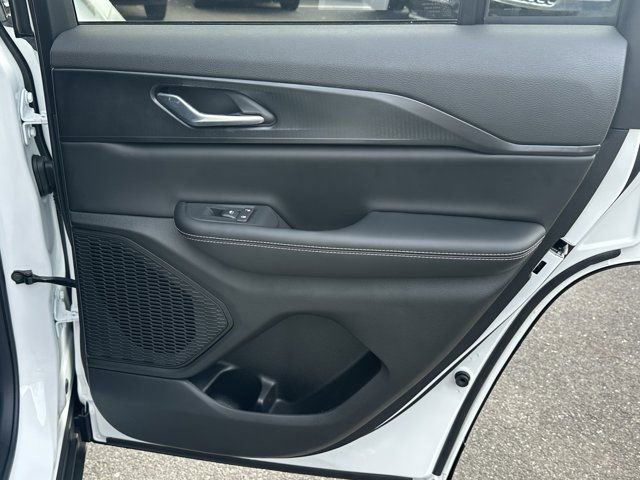 New 2025 Jeep Grand Cherokee Laredo image 18