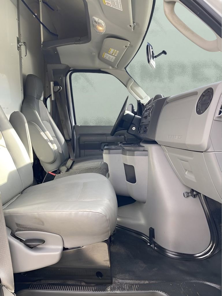Used 2024 Ford E-350 and Econoline 350 Super Duty w/ Power Windows & Locks Group RWD image 14