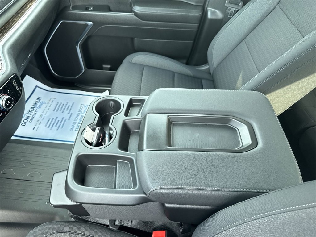 Used 2024 GMC Sierra 1500 Elevation image 27