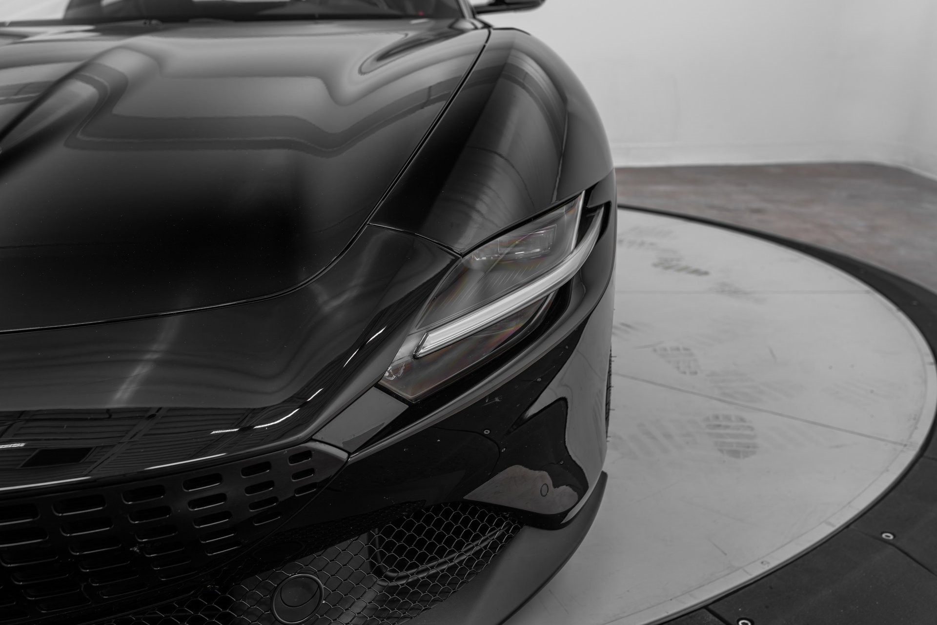 Certified 2024 Ferrari Roma Base image 47