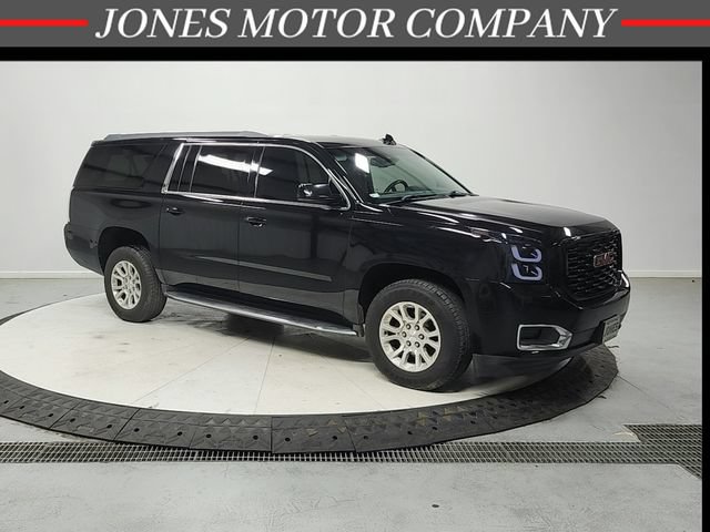 Used 2019 GMC Yukon XL SLT AWD/4WD image 1