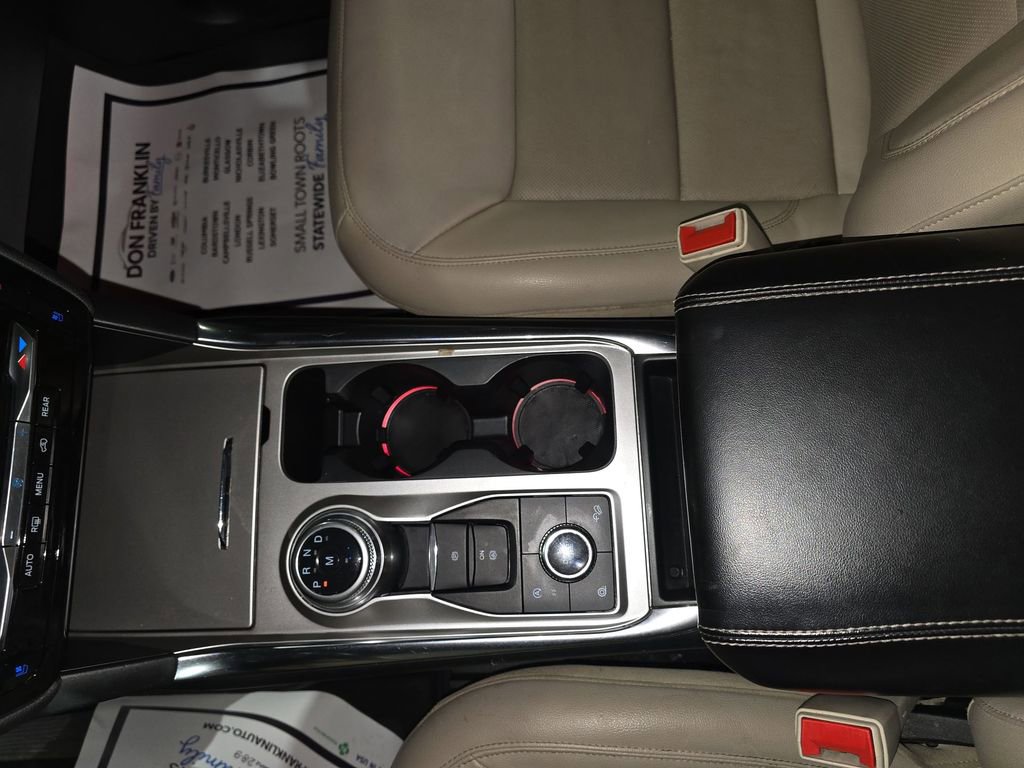 Used 2021 Ford Explorer Limited w/ Equipment Group 301A image 27