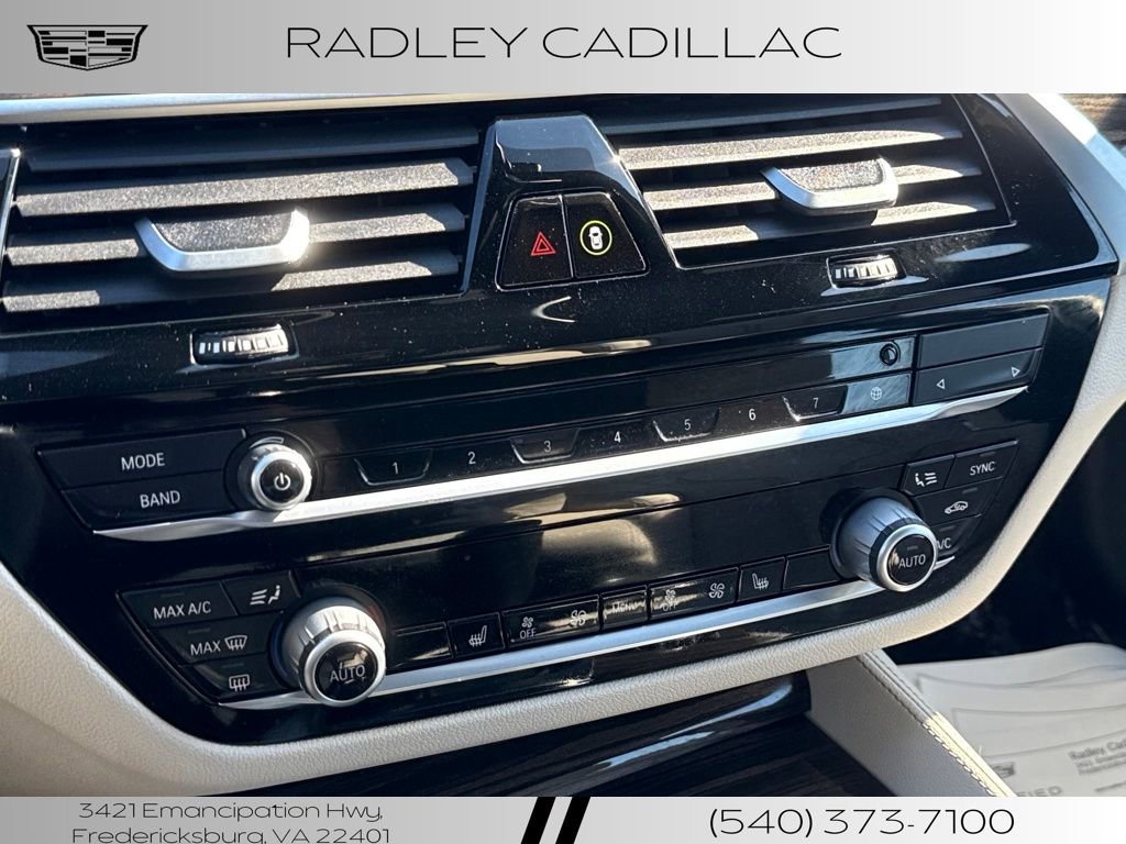 Used 2023 BMW 540i w/ M Sport Package image 10